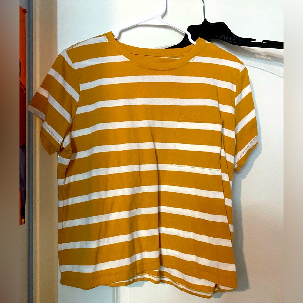 Cute striped women’s casual pocket tee
